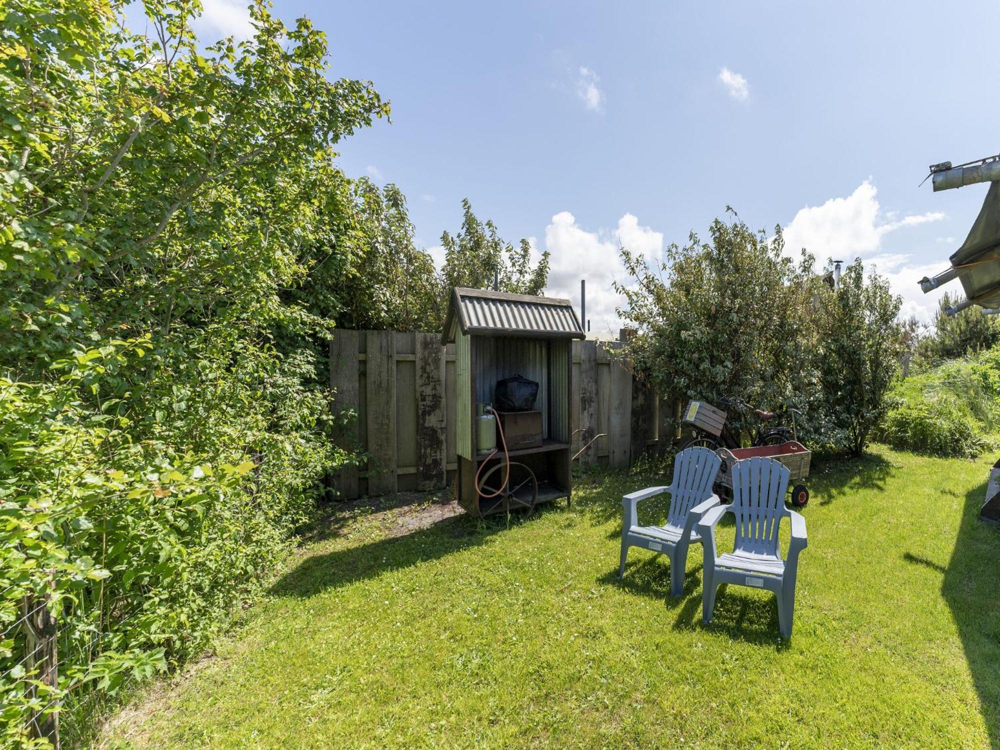 Quaint Bungalow In Callantsoog With Garden Экстерьер фото