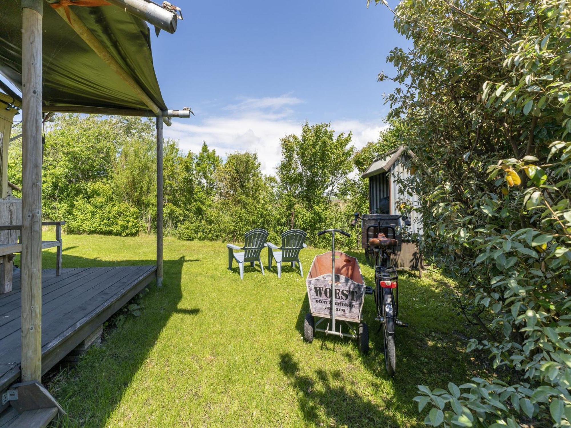 Quaint Bungalow In Callantsoog With Garden Экстерьер фото